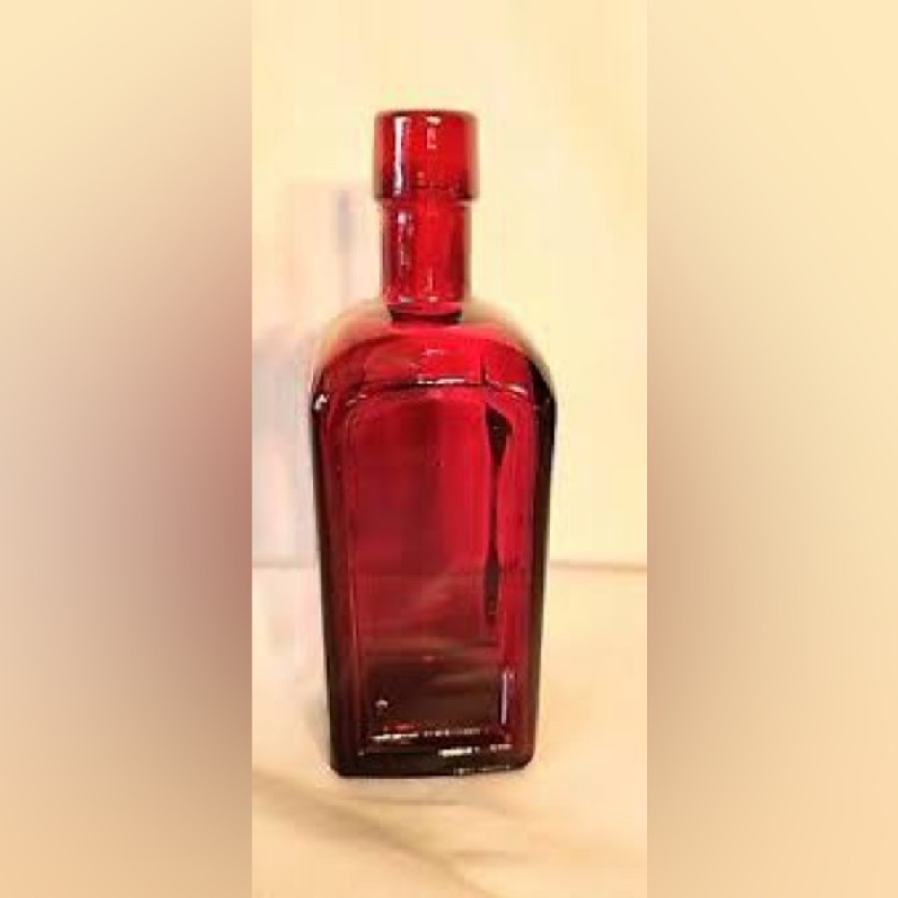 Vtg Wheaton Glass Co. Millville NJ Ruby Red Square Sided Glass Bottle 5.5" Tall